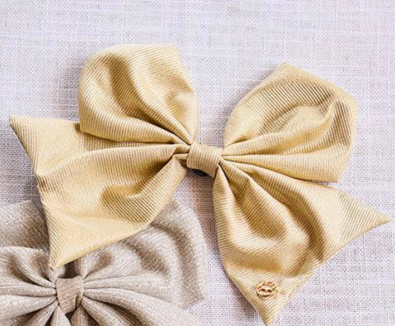 Magnetic Bow | Metallic Gold