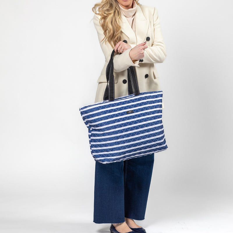 Plus 1 | Large Foldable Travel Bag | Meant To Bistro