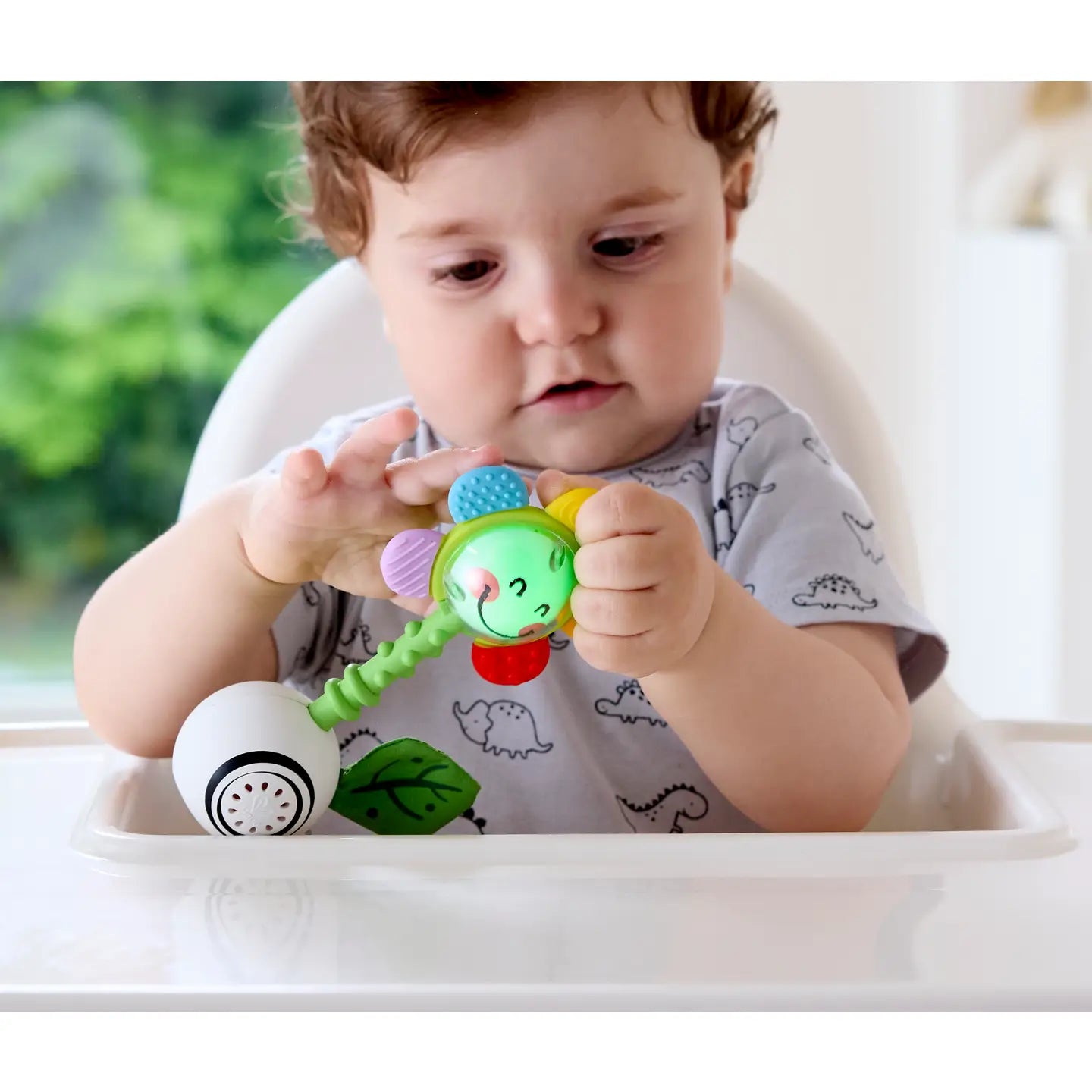 Shake 'n Sparkle Flower Rattle