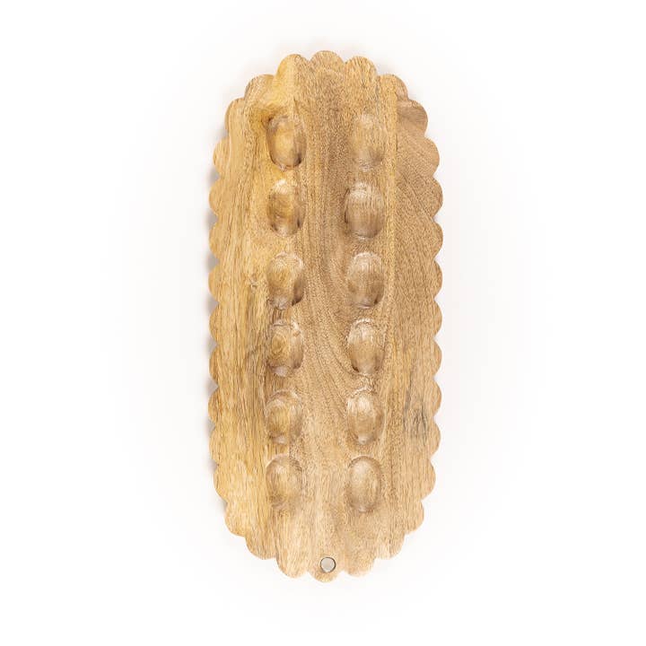 Magnetic Bow Board | Scalloped