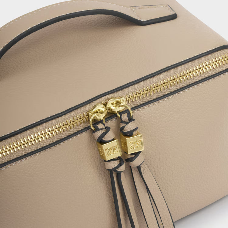 Soho Medium Make Up/Wash Bag | Light Taupe