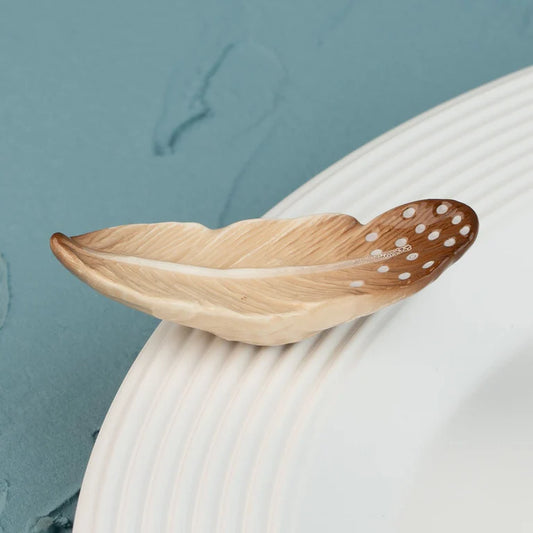 Nora Fleming Mini | Creative Quill (Feather)