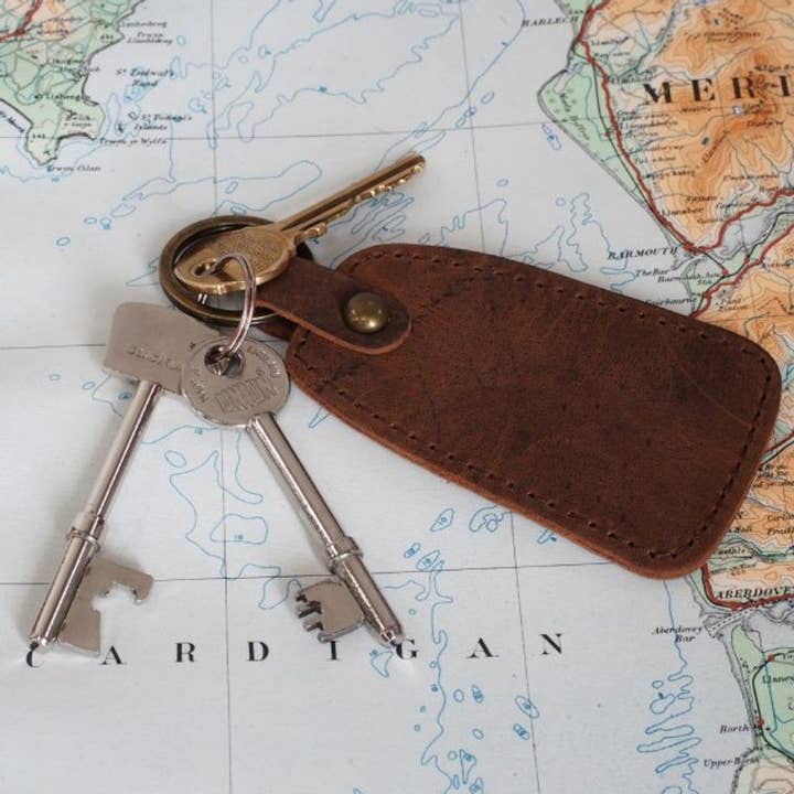 Buffalo Leather Tag Keyring | Brown