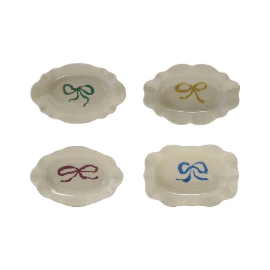 Scalloped Bow Dish | Assorted Colors