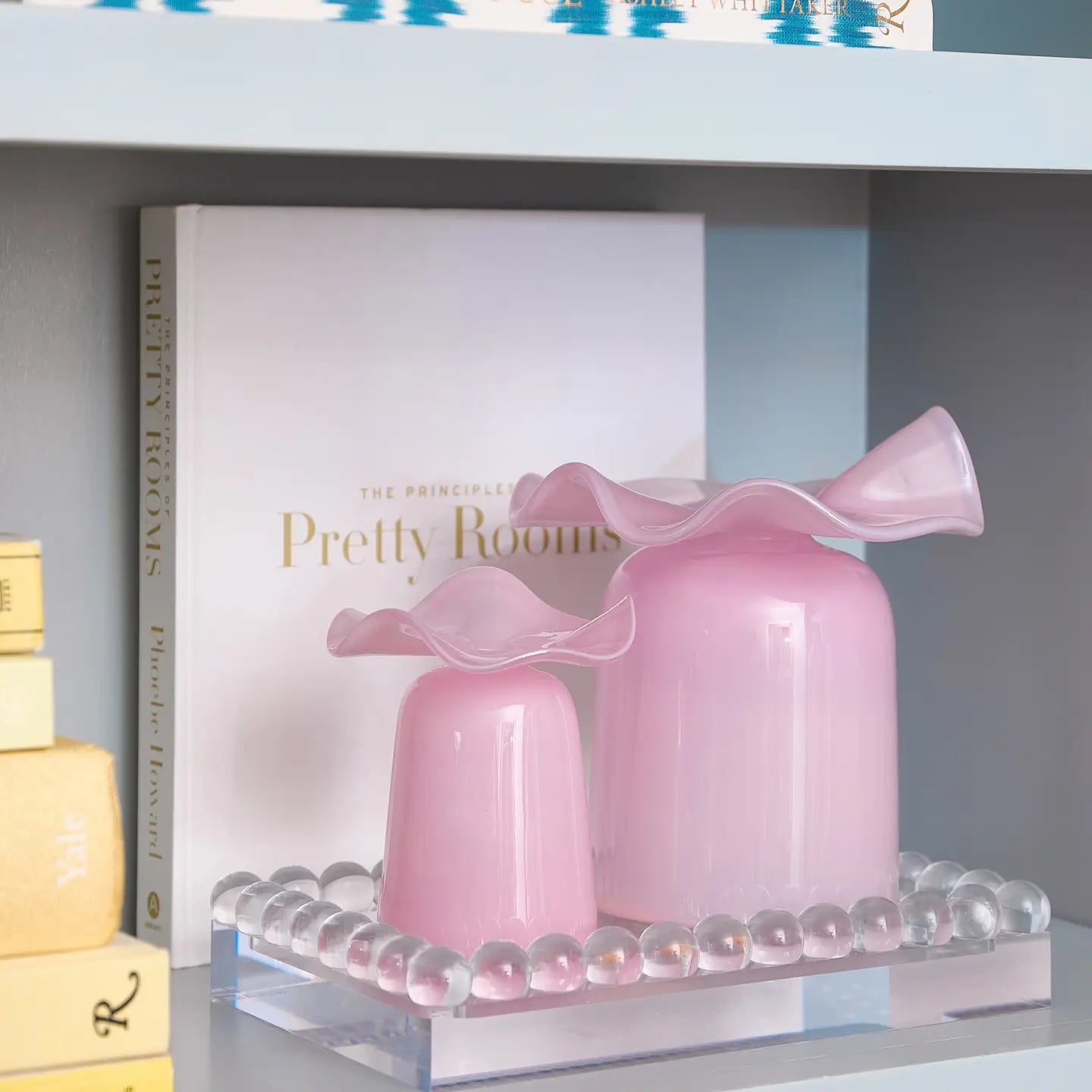 Medium Bubble Lucite Tray