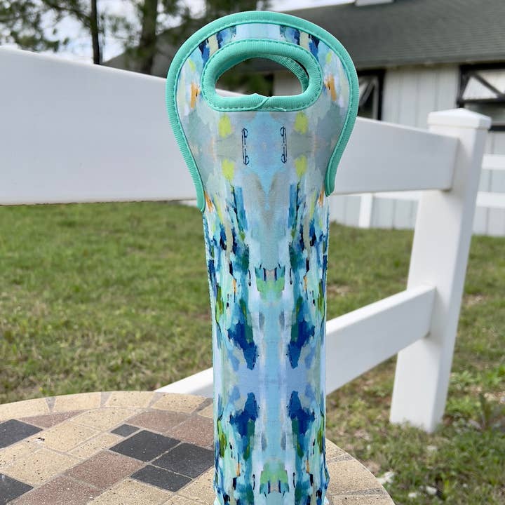 Wine Sleeve | Laura Park | Wintergreen