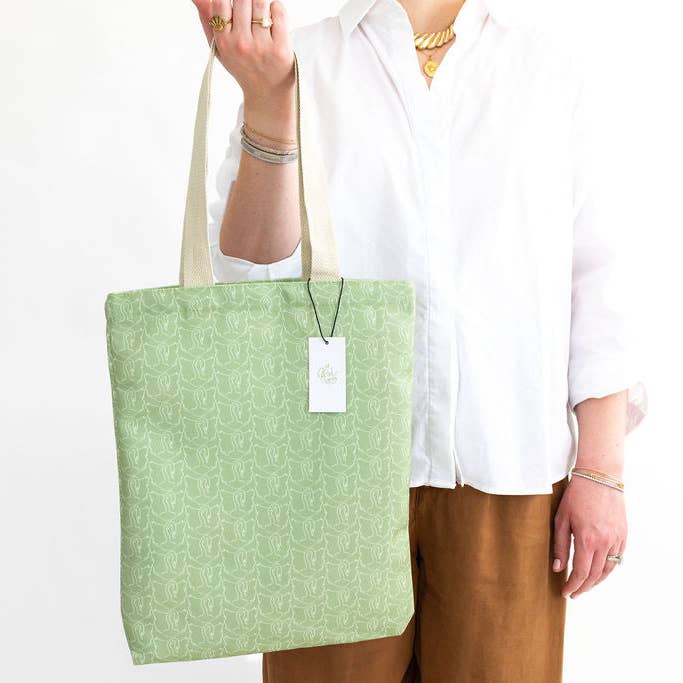 Fly Tote