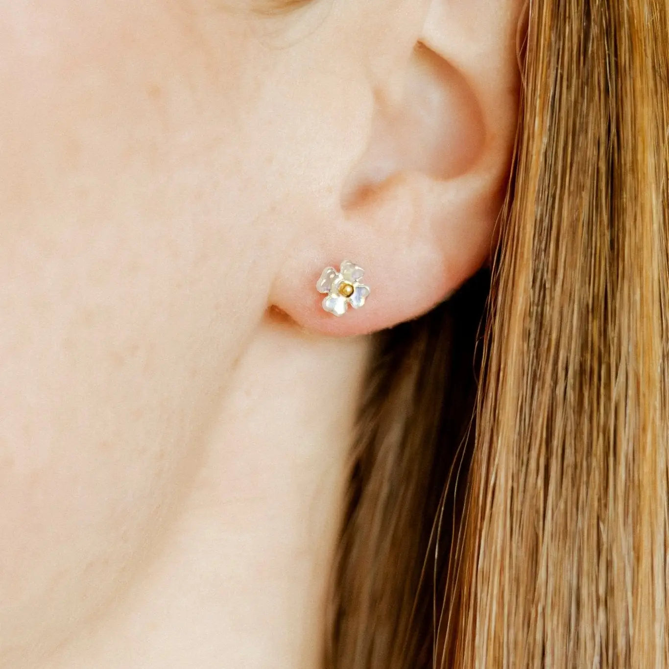 Screwback Stud Earrings | Sloane