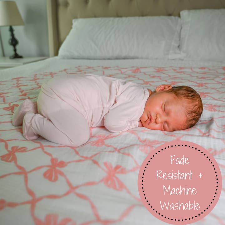 Muslin Swaddle Blanket | Beautiful Bows