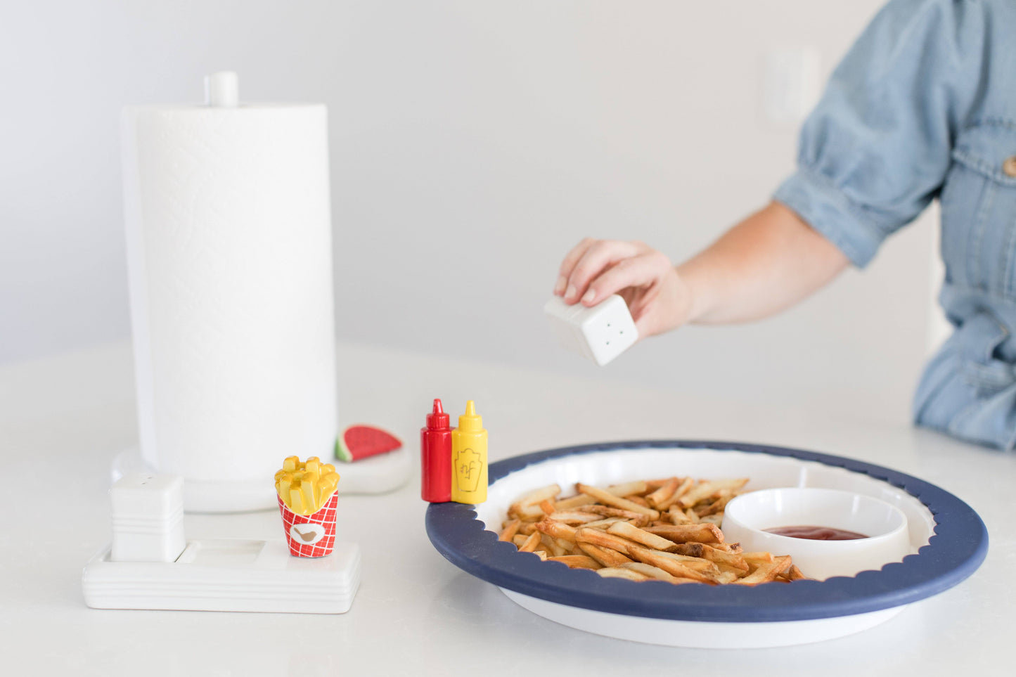 Nora Fleming Mini - Happy Fry Day